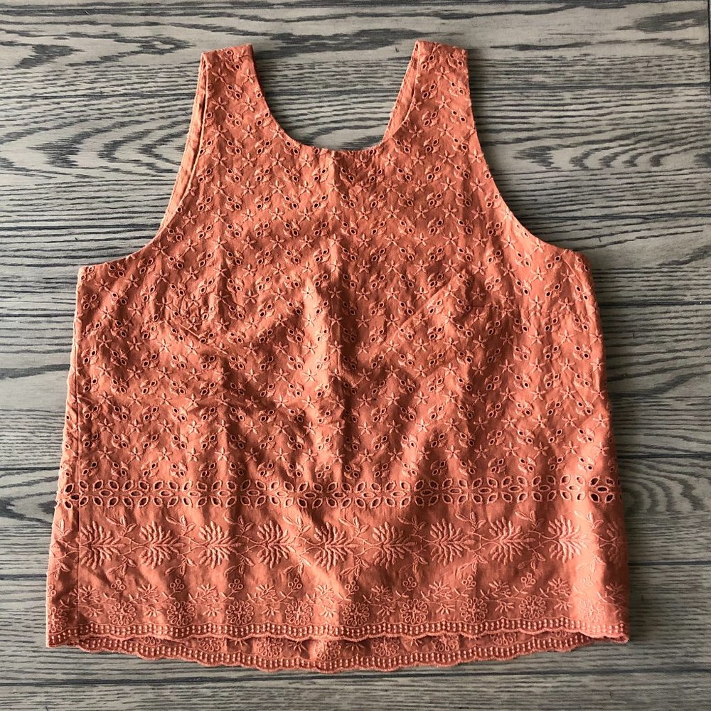 NWT LOFT | Petite Eyelet V-Back Shell Tank Top - Soft Sienna